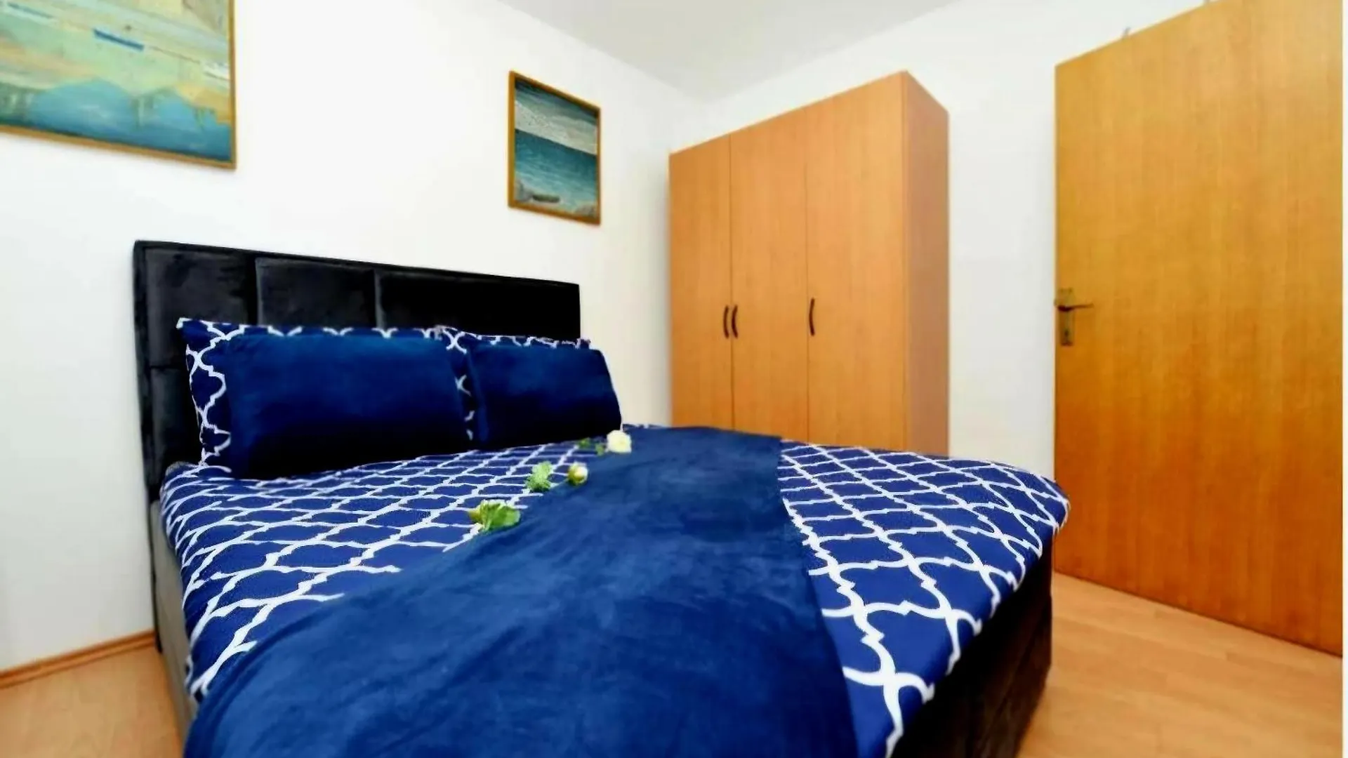 Blue Stone-With Parking, Terrace And Bbq Apartment Zadar