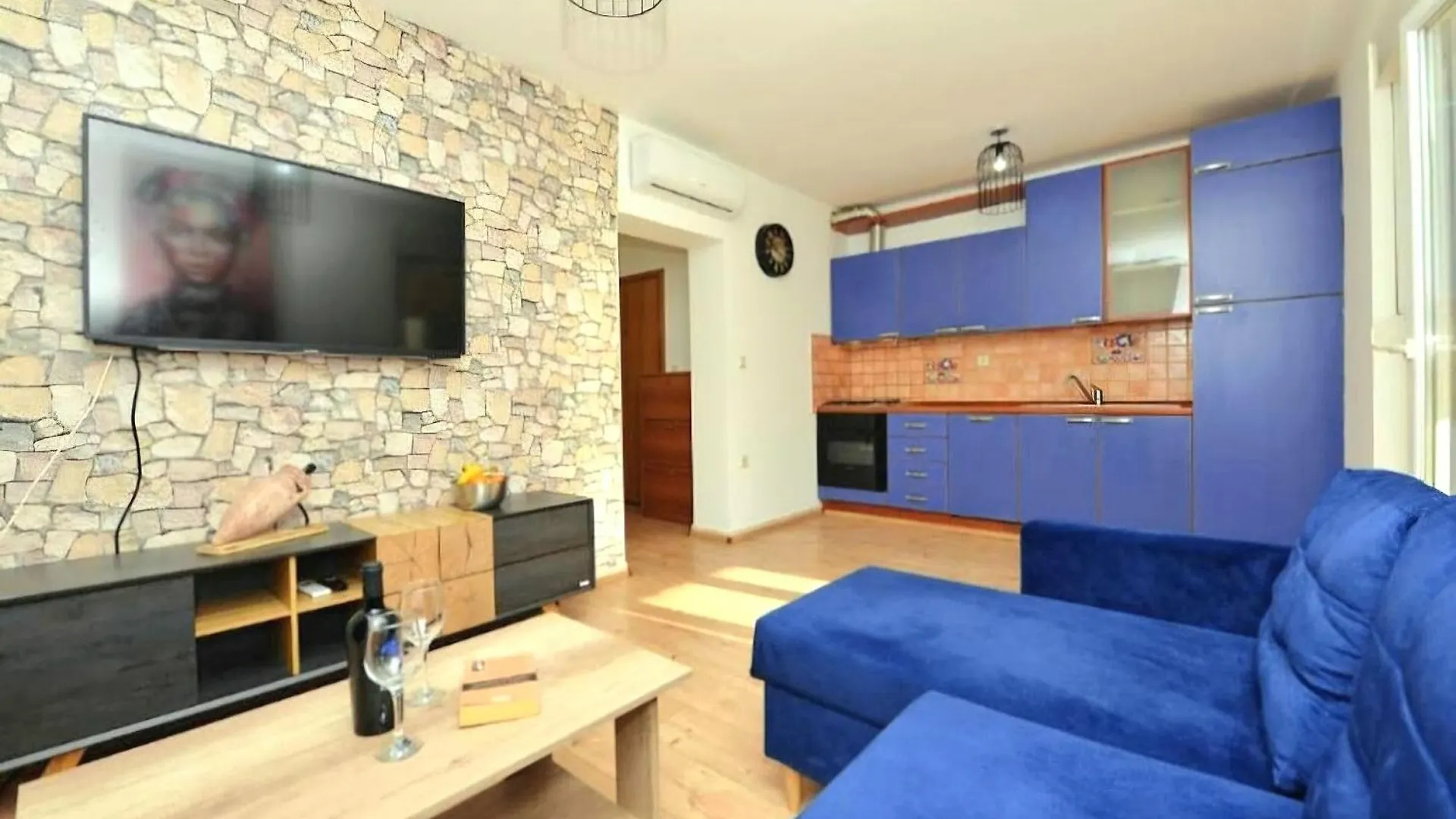Apartmán Blue Stone-With Parking, Terrace And Bbq Zadar